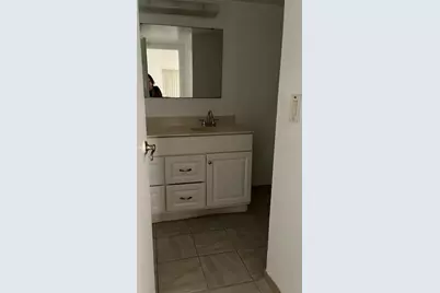 8236 Fairways Circle #D102, Ocala, FL 34472 - Photo 17