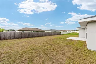 202 Locust Pass Ct, Ocala, FL 34472 - Photo 7