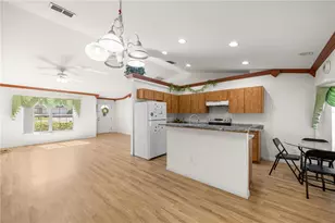 9319 SE 161st Pl, Summerfield, FL 34491 - Photo 9