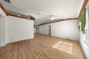 9319 SE 161st Pl, Summerfield, FL 34491 - Photo 3