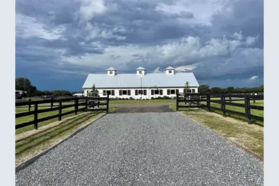 4991 SE 212th Court, Morriston, FL 32668 - Photo 1