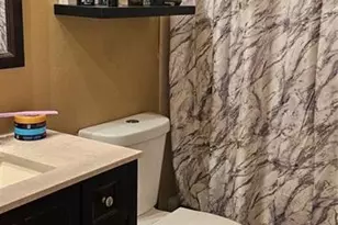 2442 NE 7th St, Ocala, FL 34470 - Photo 15