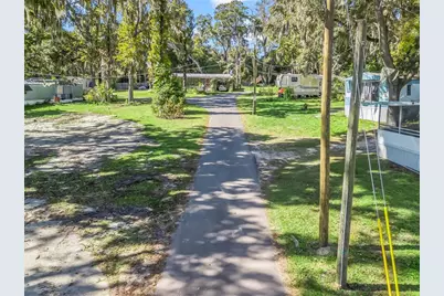 10366 S US Highway 441, Belleview, FL 34420 - Photo 9
