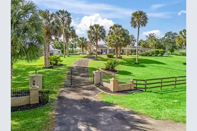 6994 NW 320 Highway, Micanopy, FL 32667 - Photo 5