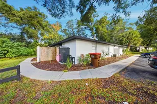 5305 SE 28th Ln, Ocala, FL 34480 - Photo 3