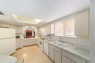 10984 SW 82nd Terrace, Ocala, FL 34481 - Photo 13