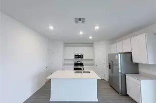 4692 NW 11th St, Ocala, FL 34482 - Photo 5