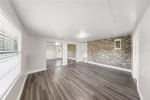 13785 SE 8th Ct, Ocala, FL 34480 - Photo 9