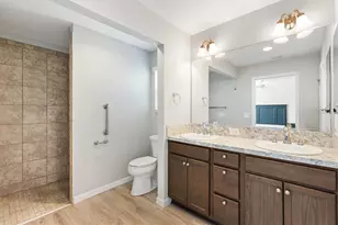 706 Jason Dr, Lady Lake, FL 32159 - Photo 17