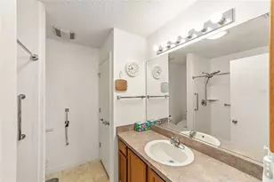 8143 SE 175th Columbia Pl, The Villages, FL 32162 - Photo 21