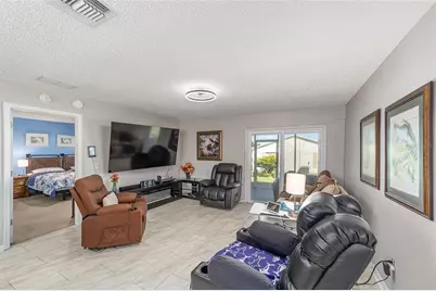 8143 SE 175th Columbia Place, The Villages, FL 32162 - Photo 5