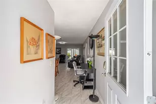 8143 SE 175th Columbia Pl, The Villages, FL 32162 - Photo 3