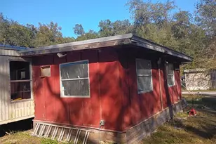 17360 NE 37th Ln, Silver Springs, FL 34488 - Photo 41