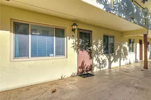 400 Oakridge Blvd, Daytona Beach, FL 32118 - Photo 9