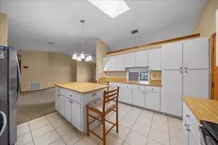 9080 SE 161st Ln, Summerfield, FL 34491 - Photo 5