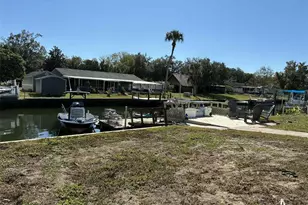 571 NW 14th Pl, Crystal River, FL 34428 - Photo 25