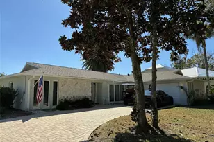 571 NW 14th Pl, Crystal River, FL 34428 - Photo 5