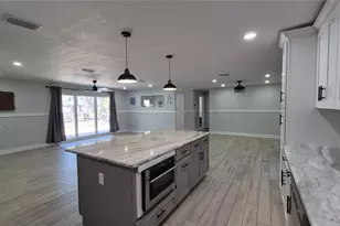 571 NW 14th Pl, Crystal River, FL 34428 - Photo 7