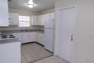 3063 Curry Woods Dr, Orlando, FL 32822 - Photo 7