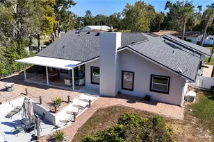 1542 SE Pinwheel Dr, Crystal River, FL 34429 - Photo 3