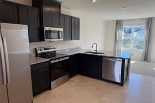 1198 Port Blue Wy, Lady Lake, FL 32159 - Photo 3