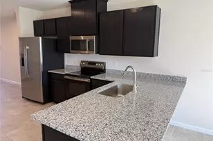 1198 Port Blue Wy, Lady Lake, FL 32159 - Photo 5