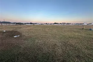 12543 NE 48th Terrace, Oxford, FL 34484 - Photo 3