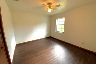 23063 SW Edgewater Blvd, Dunnellon, FL 34431 - Photo 13