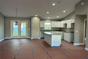 8822 SE 164th Pl, Summerfield, FL 34491 - Photo 3