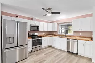 9025 SW 215th Ave, Dunnellon, FL 34431 - Photo 17