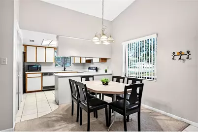 2945 SW 32nd Avenue #D6, Ocala, FL 34474 - Photo 3