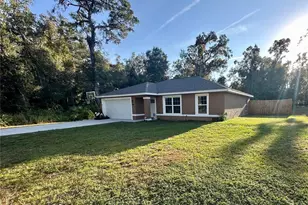 4 Holly Rd, Ocala, FL 34472 - Photo 1