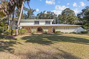 155 S Court St, Bronson, FL 32621 - Photo 1