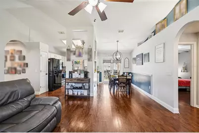 812 Ridge Avenue, Wildwood, FL 34785 - Photo 9