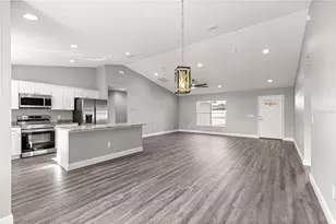 8276 SE 158th St, Summerfield, FL 34491 - Photo 9