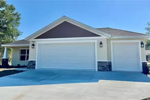 13592 SW 102nd Pl, Dunnellon, FL 34432 - Photo 3