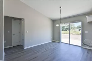 8123 SW 200th Ct, Dunnellon, FL 34431 - Photo 9