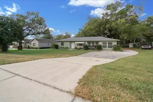 2810 SE Lake Weir Ave, Ocala, FL 34471 - Photo 5