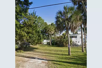 10199 W Blue Springs Court, Homosassa, FL 34448 - Photo 3