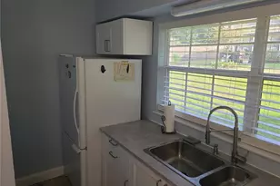 11001 SE Sunset Harbor Rd, Summerfield, FL 34491 - Photo 17