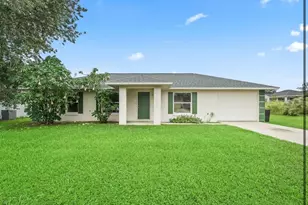 8 Pecan Course Cir, Ocala, FL 34472 - Photo 1