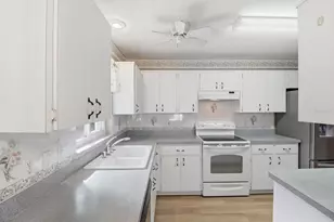 2651 N Canterbury Lake Dr, Hernando, FL 34442 - Photo 11