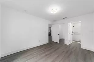 7037 SE 23rd Ave, Ocala, FL 34480 - Photo 9