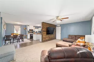 4119 NE 172nd Ct, Silver Springs, FL 34488 - Photo 7