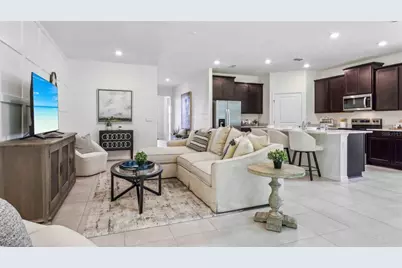 8209 Ives Place, Wildwood, FL 34785 - Photo 9