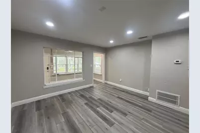 237 NE 11th Avenue, Ocala, FL 34470 - Photo 5