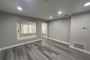 237 NE 11th Ave, Ocala, FL 34470 - Photo 5