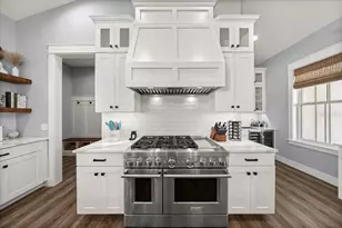 10561 NE 104th Cir, Oxford, FL 34484 - Photo 13