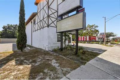 3601 E Busch Boulevard, Tampa, FL 33612 - Photo 31