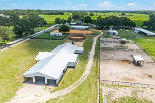 1177 NW 102nd Blvd, Wildwood, FL 34785 - Photo 7